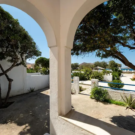 Paros By Kottas ناوسا